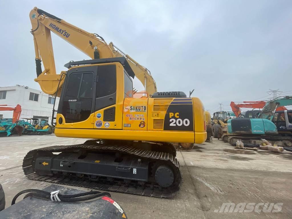 Komatsu PC 200-8 大型油圧ショベル12t以上（パワーショベル・ユンボ）