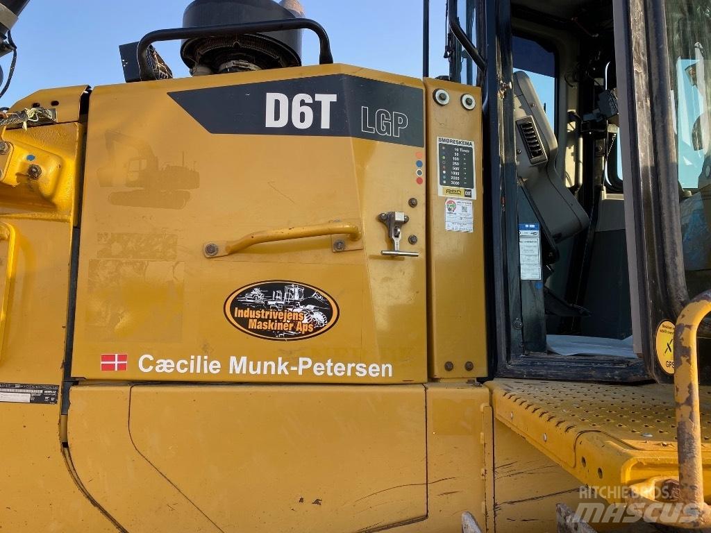 CAT D 6 T LGP ブルドーザー