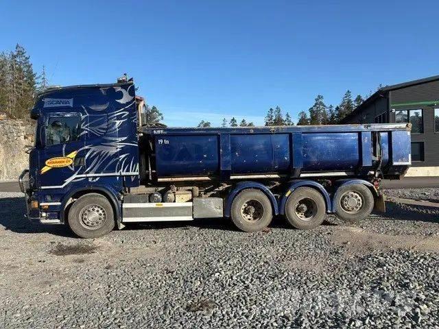 Scania R 620 8*2 ダンプ