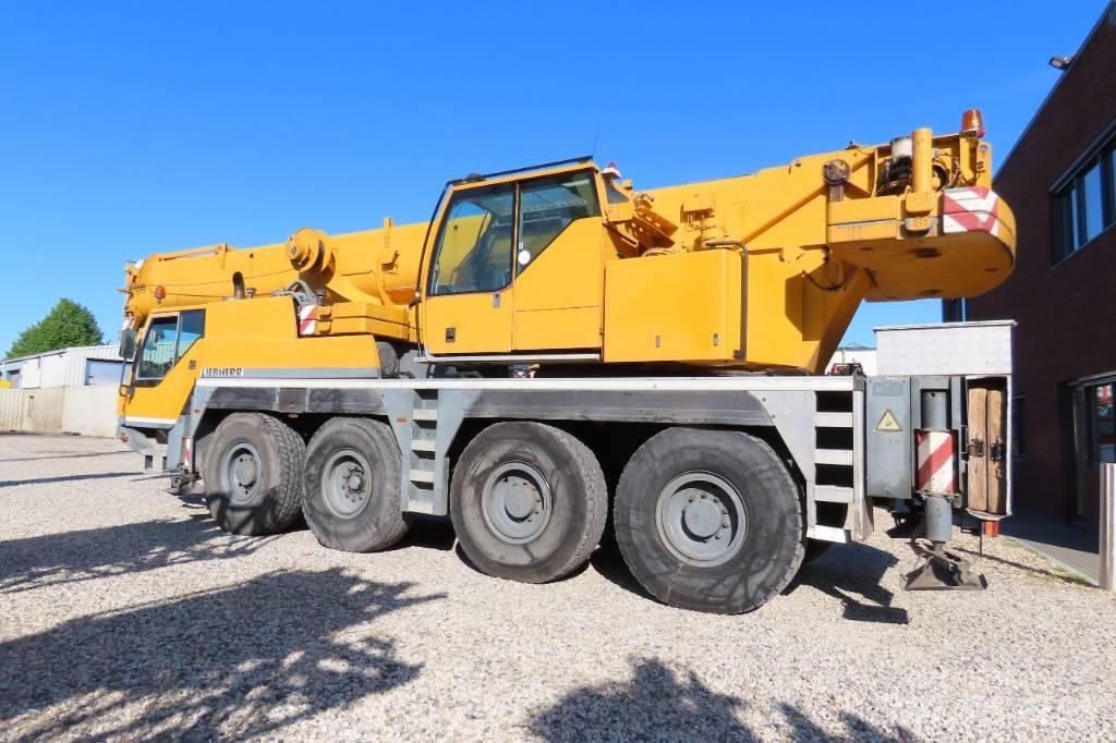 Liebherr LTM 1060-2 オールテレーンクレーン
