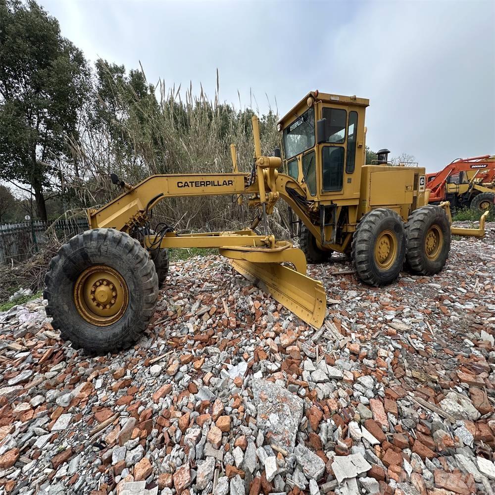 CAT 140 G モーターグレーダー
