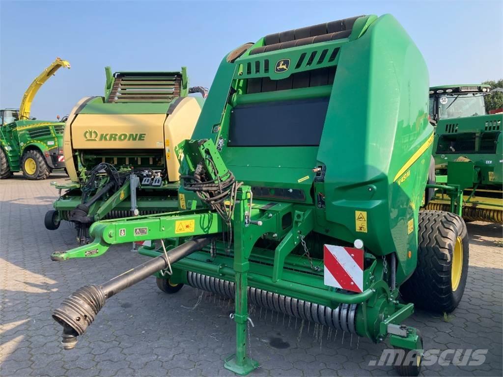 John Deere V451M ラウンドベーラー