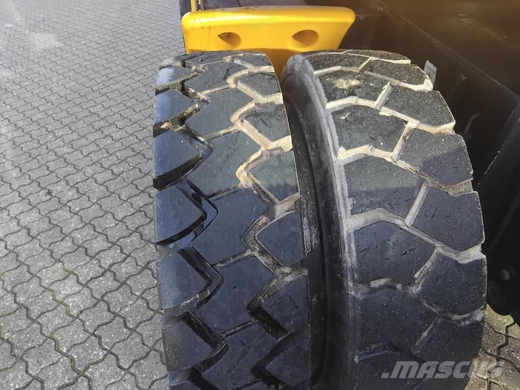 Hydrema MX14 ホイール式油圧ショベル（パワーショベル・ユンボ・バックホー）