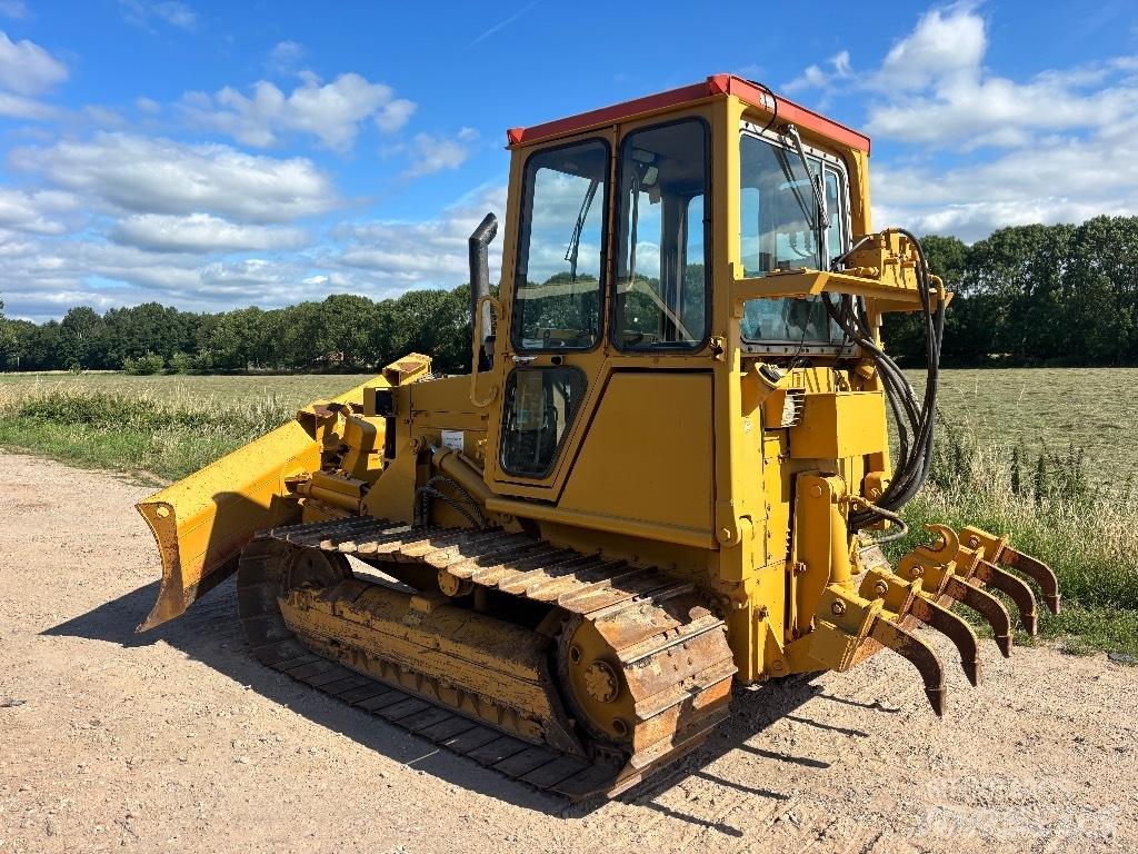 CAT D 4 C ブルドーザー