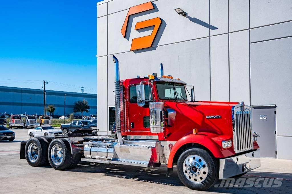 Kenworth W 900 中古トラクターヘッド | トレーラーヘッド