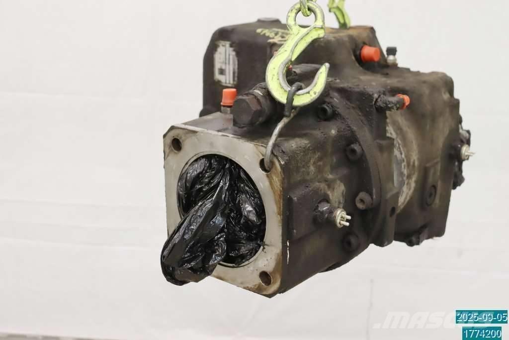 Huddig 1160 トランスミッション