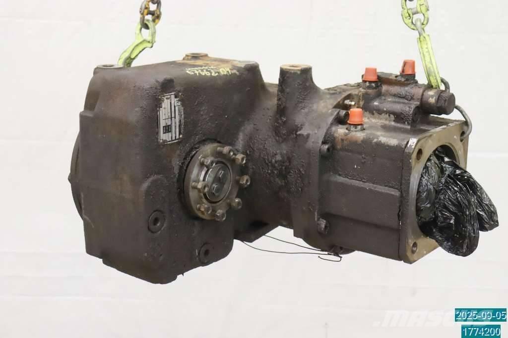 Huddig 1160 トランスミッション