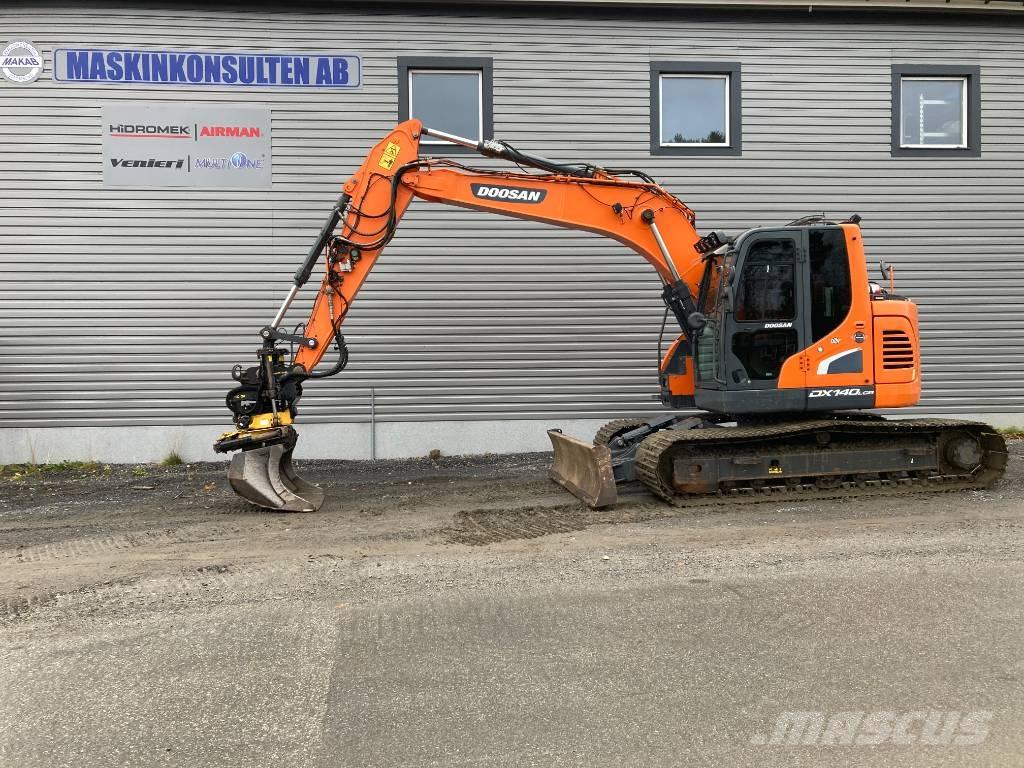 Doosan DX 140 LCR 大型油圧ショベル12t以上（パワーショベル・ユンボ）