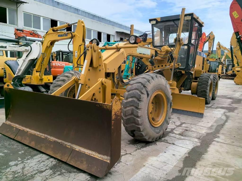 SEM 919 モーターグレーダー