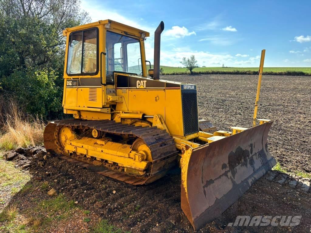 CAT D 5 C ブルドーザー