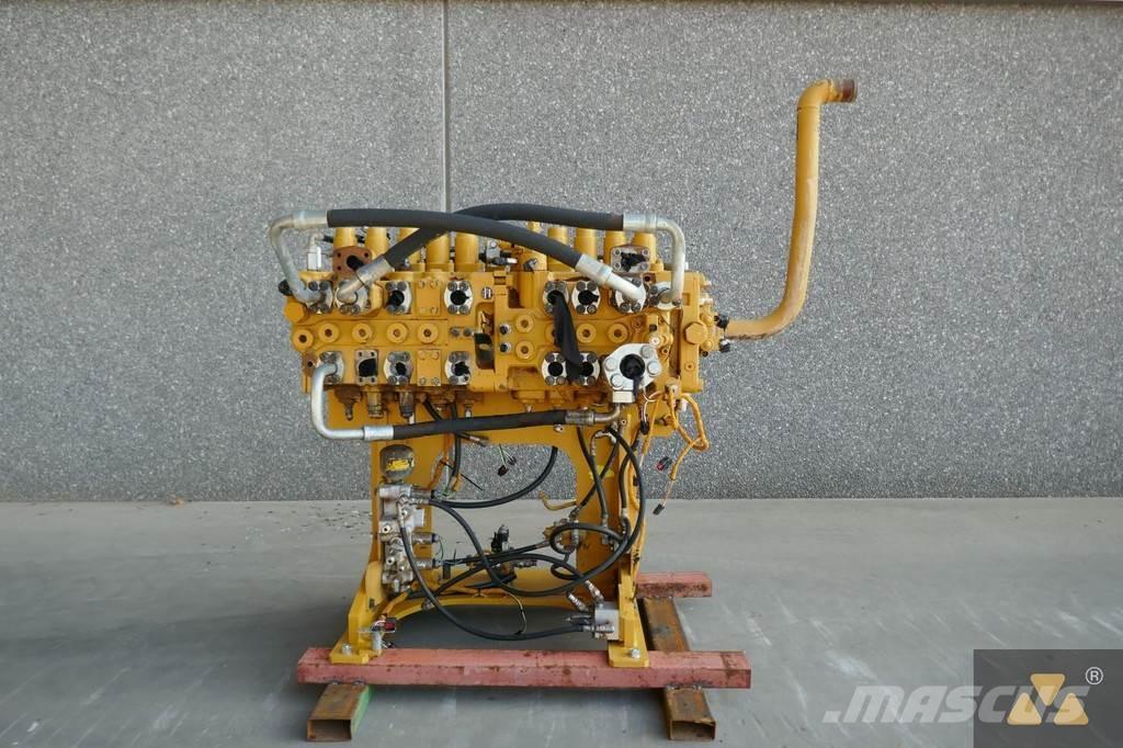 CAT 424-9373 トラック・トレーラー - 　その他