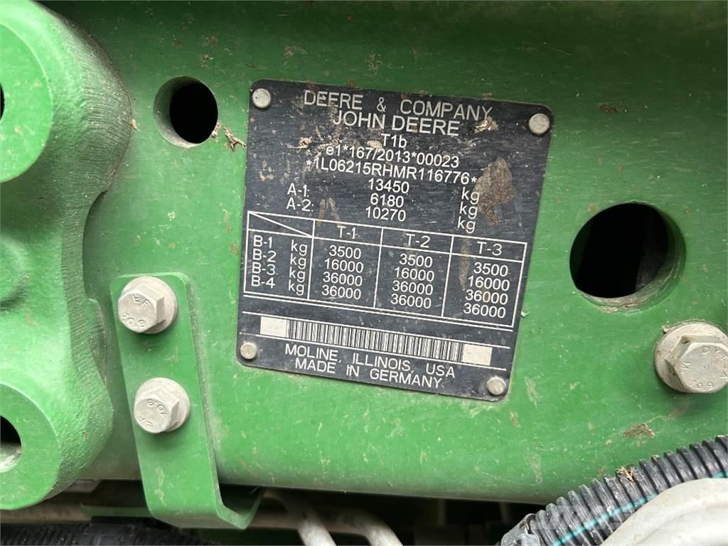 John Deere 6215R トラクター