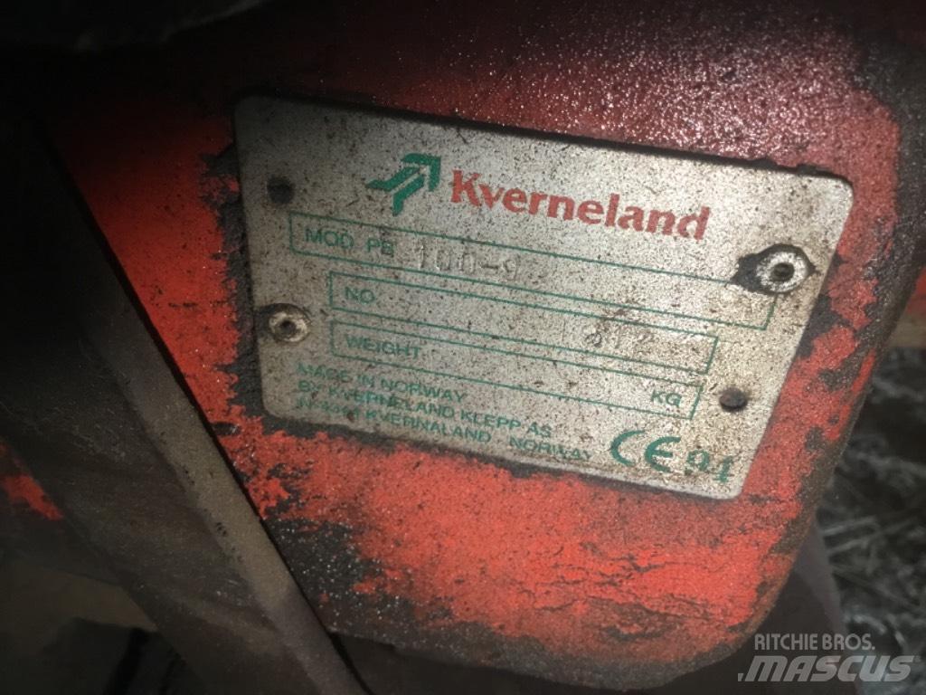 Kverneland Vendeplov リバーシブルプラウ