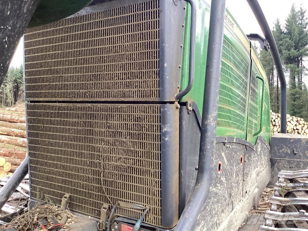 John Deere 1270G ハーベスター