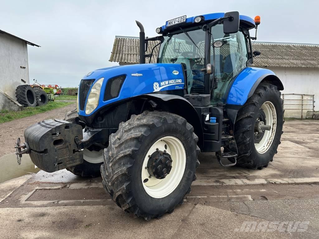 New Holland T 7.270 トラクター