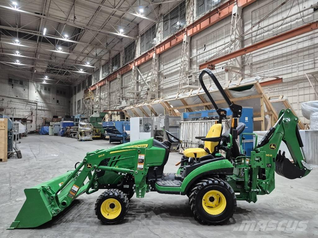 John Deere 1025 R トラクター