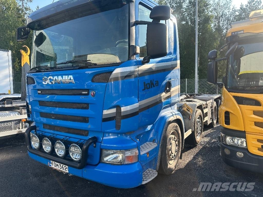 Scania R420 8X4/4 アームロール