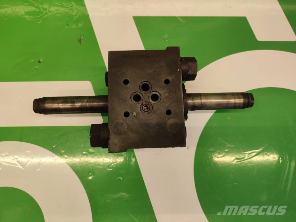 New Holland LM 435 A 油圧機