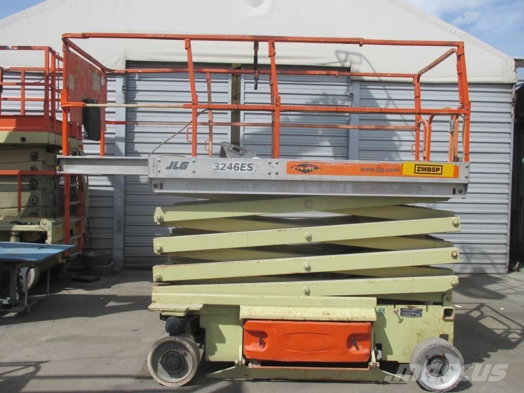 JLG 3246 ES シザースリフト