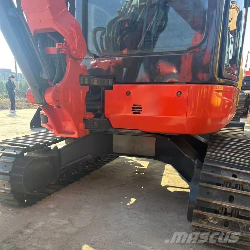 Kubota U 35 ミニ油圧ショベル 7t以下（ミニユンボ・ミニディガー）
