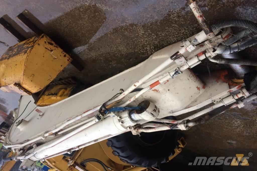 CAT Boom 330D トラック・トレーラー - 　その他