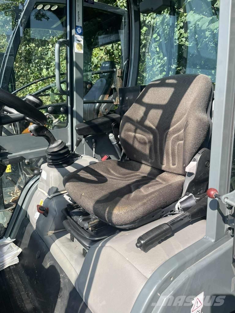 Wacker Neuson WL 30 ミニローダー