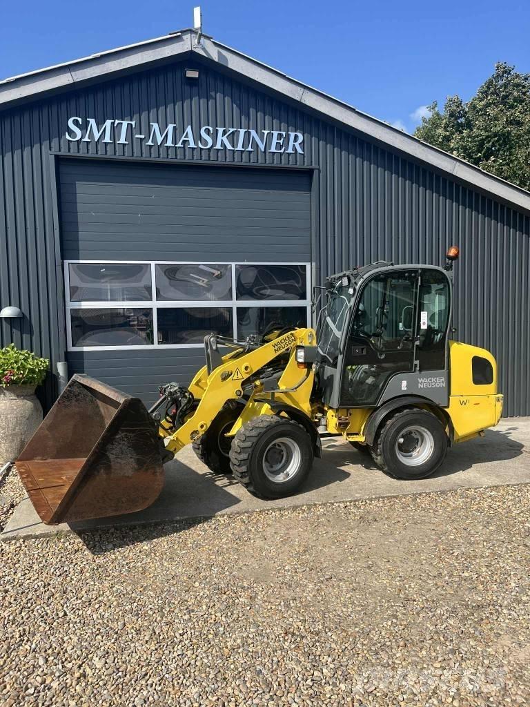Wacker Neuson WL 30 ミニローダー