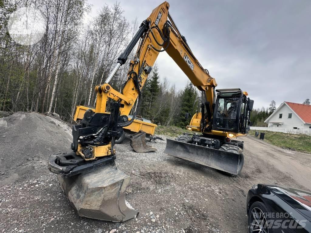 JCB JS 145 W ホイール式油圧ショベル（パワーショベル・ユンボ・バックホー）
