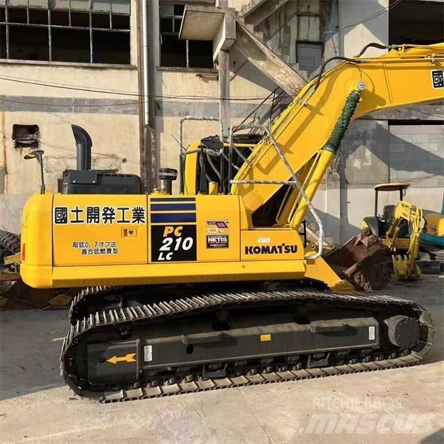 Komatsu PC 210 大型油圧ショベル12t以上（パワーショベル・ユンボ）