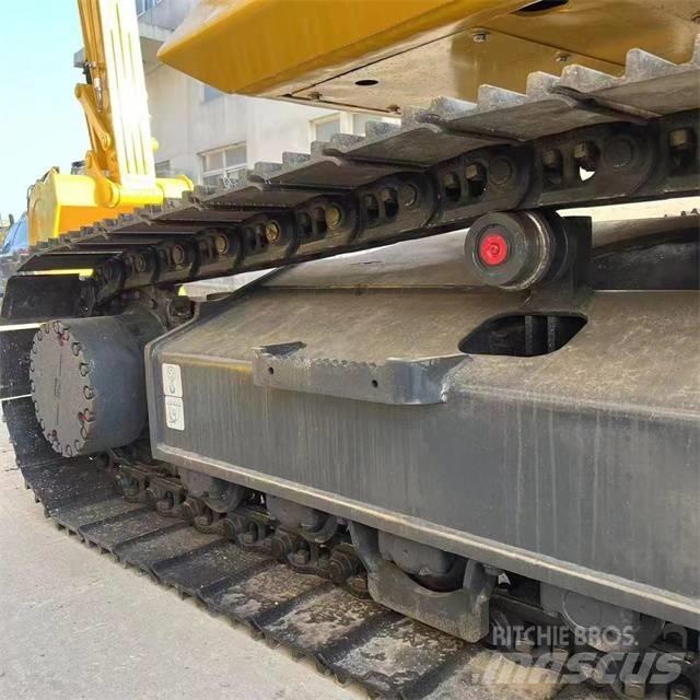 Komatsu PC 210 大型油圧ショベル12t以上（パワーショベル・ユンボ）