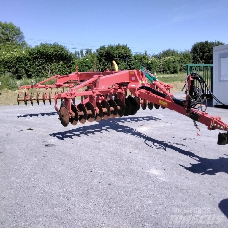 Kverneland VISIO 200 ディスクハロー