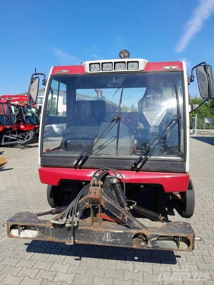 Prinoth T4S スノーグルーマー