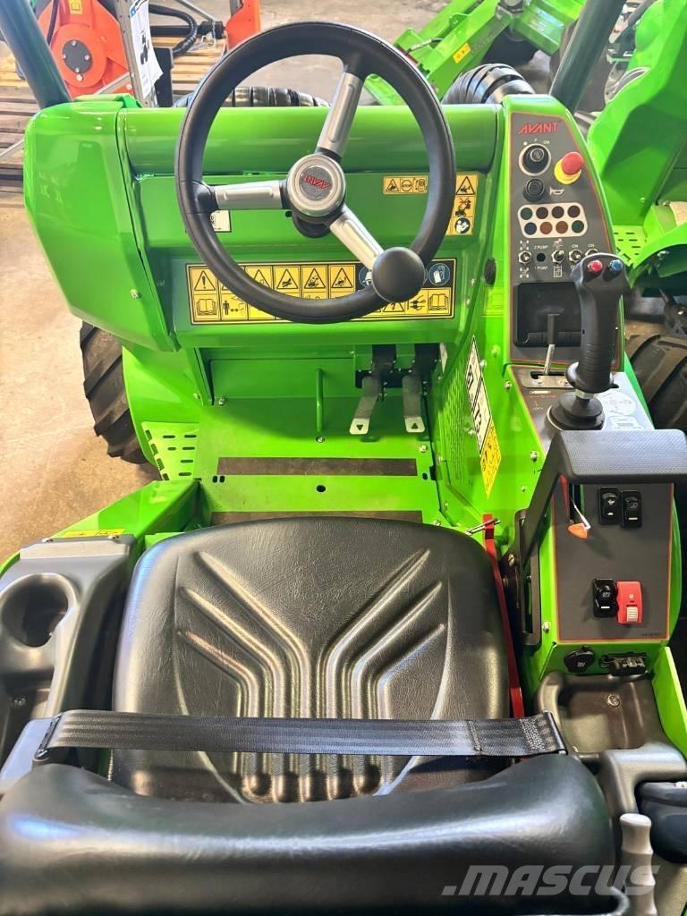 Avant E527 ユーティリティー機械