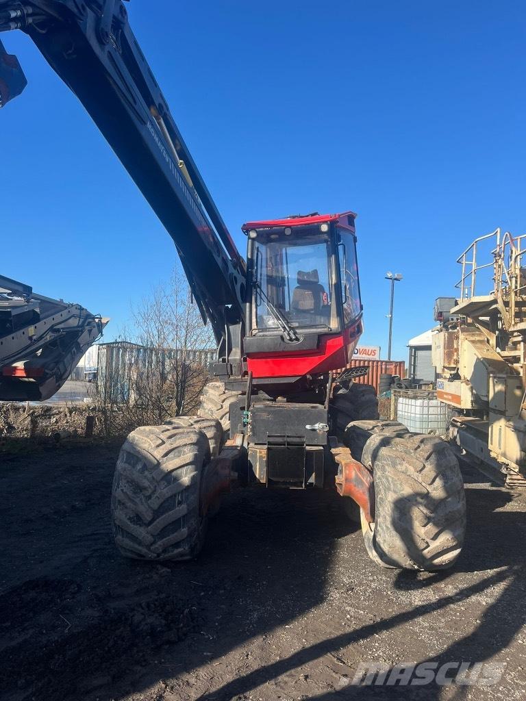 Komatsu 901 TX ハーベスター