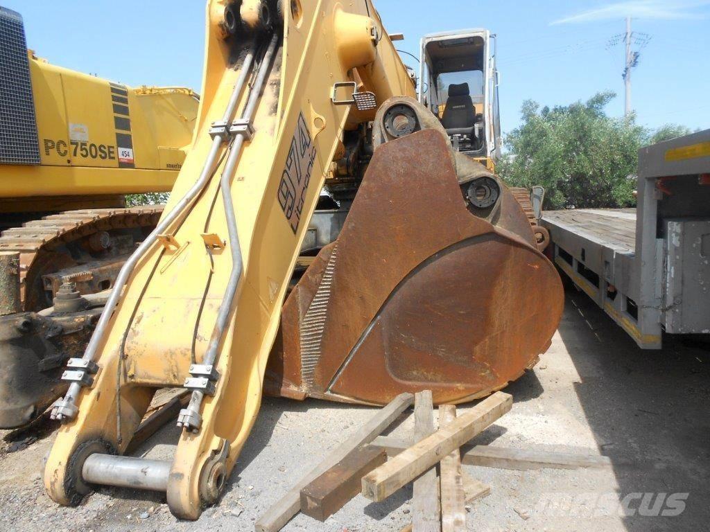 Liebherr R 974 B HD 大型油圧ショベル12t以上（パワーショベル・ユンボ）