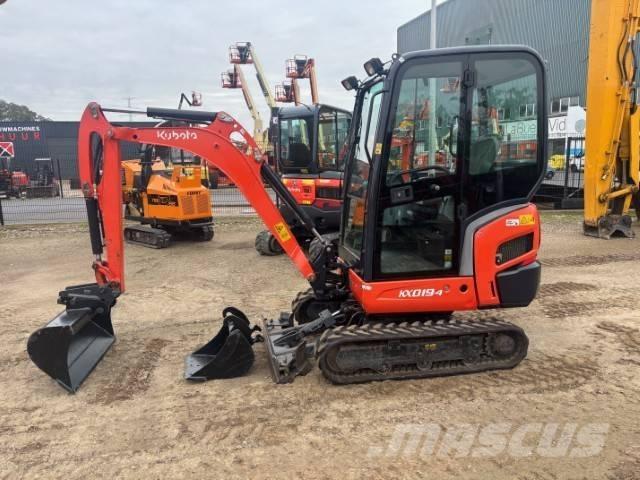 Kubota KX 019-4 ミニ油圧ショベル 7t以下（ミニユンボ・ミニディガー）