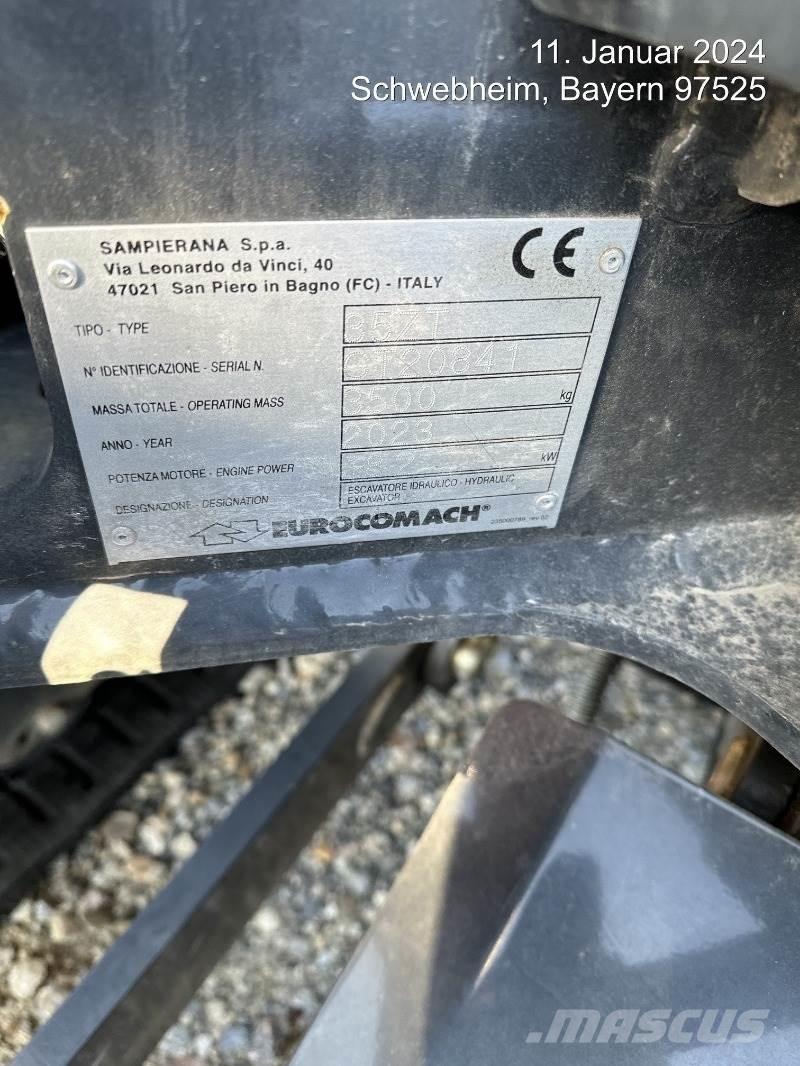 Eurocomach 35ZT ミニ油圧ショベル 7t以下（ミニユンボ・ミニディガー）