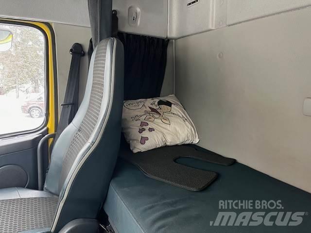 Volvo FM 13 8*4 クレーントラック、ユニック車