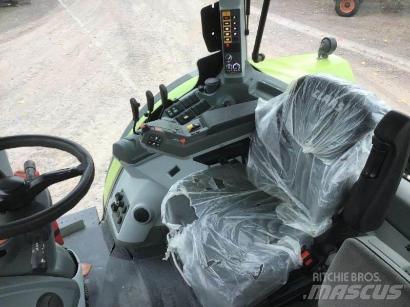 CLAAS ARION 510 トラクター