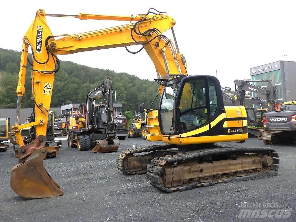JCB JZ 235 LC 大型油圧ショベル12t以上（パワーショベル・ユンボ）