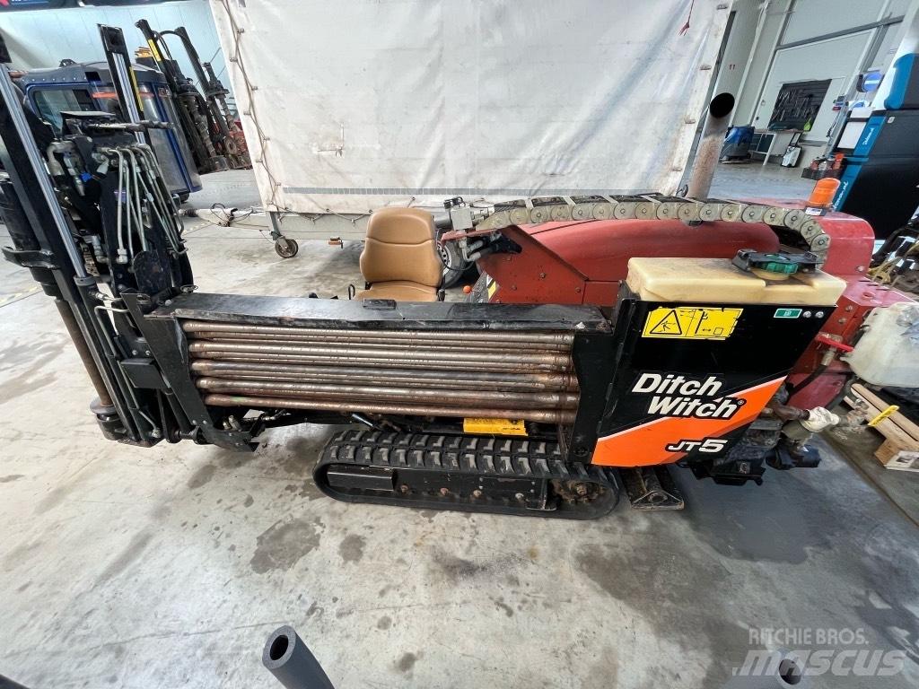 Ditch Witch JT 5 水平掘削リグ