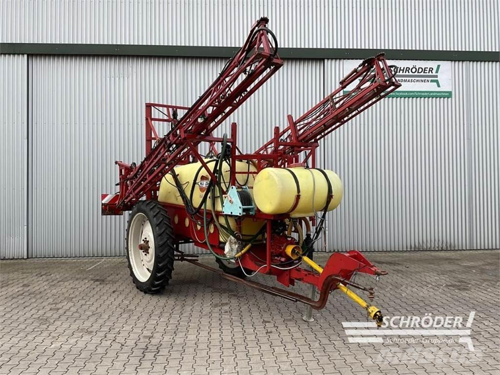 Hardi 462 TY 牽引型スプレイヤー