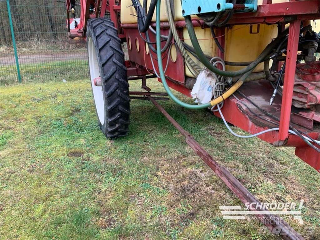 Hardi 462 TY 牽引型スプレイヤー