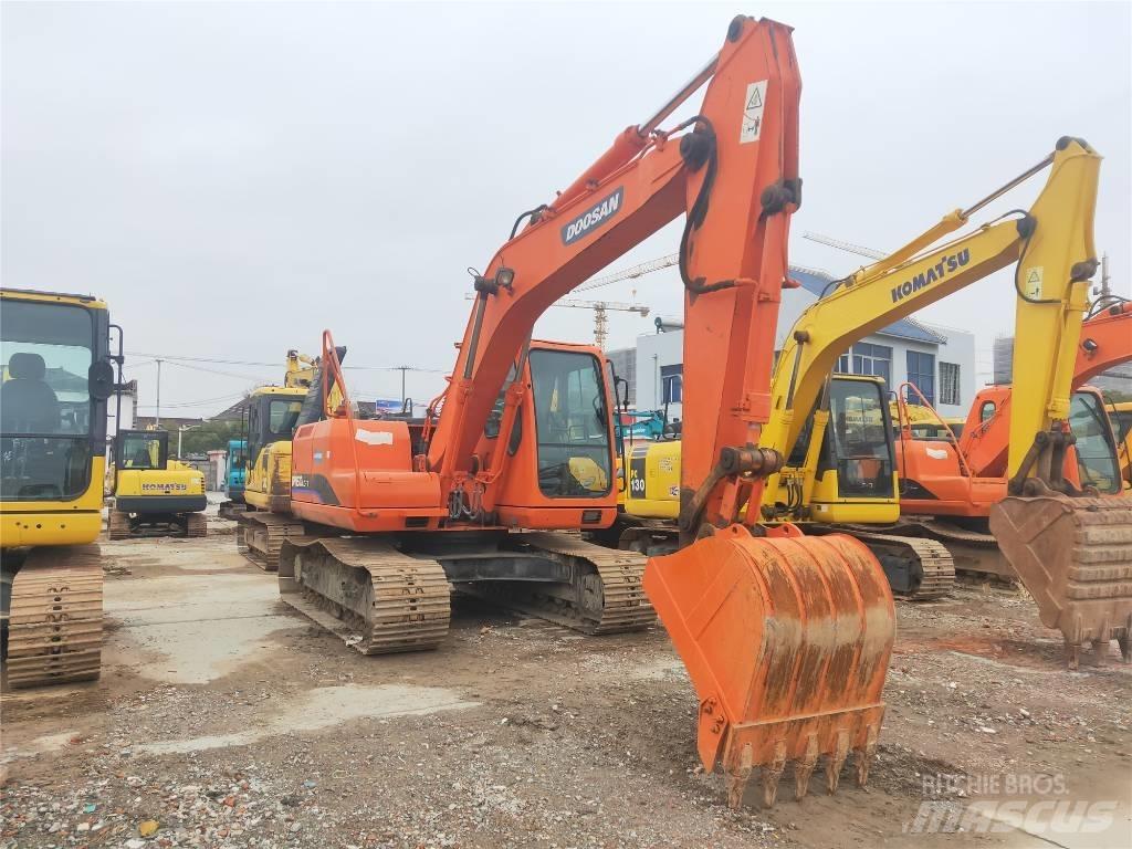 Doosan DH 150 LC-7 大型油圧ショベル12t以上（パワーショベル・ユンボ）