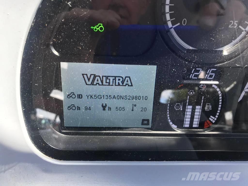 Valtra G 135 A トラクター