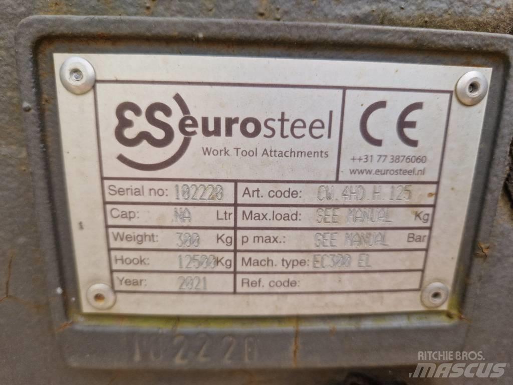 Volvo EC 300 E シャーシ及びサスペンション