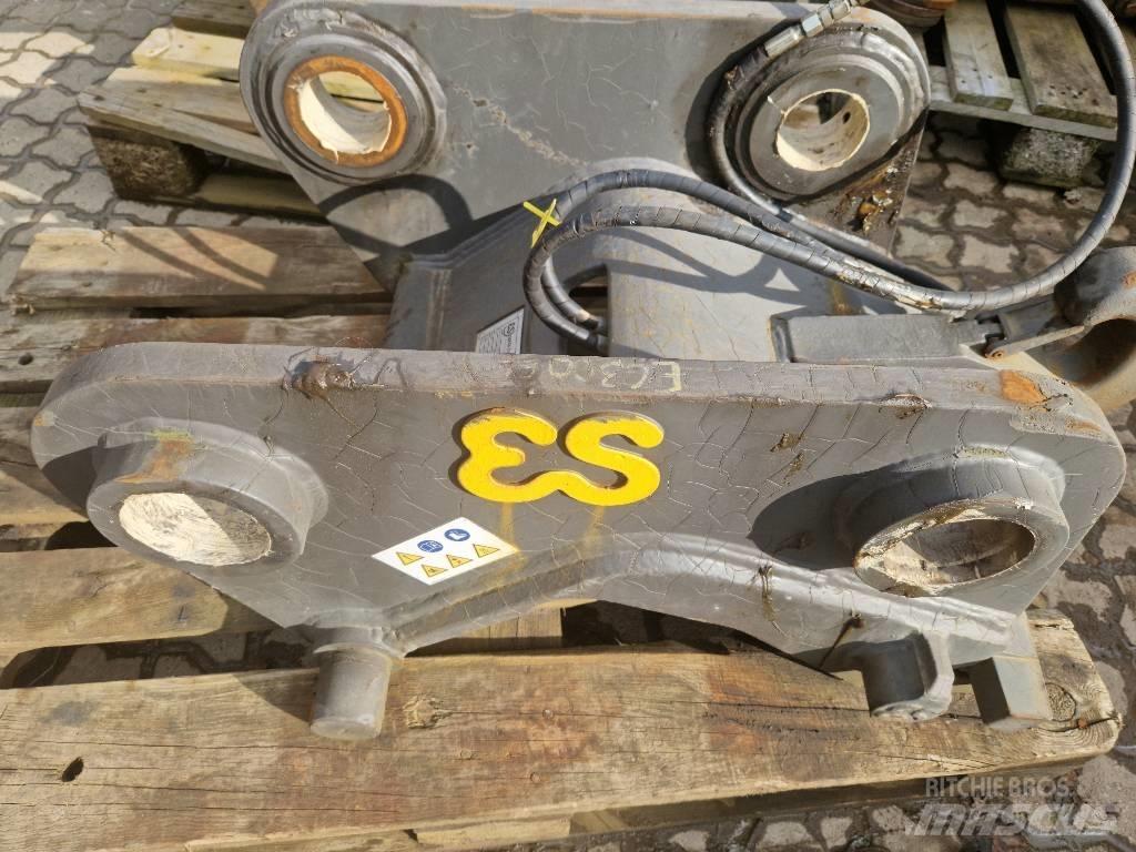 Volvo EC 300 E シャーシ及びサスペンション