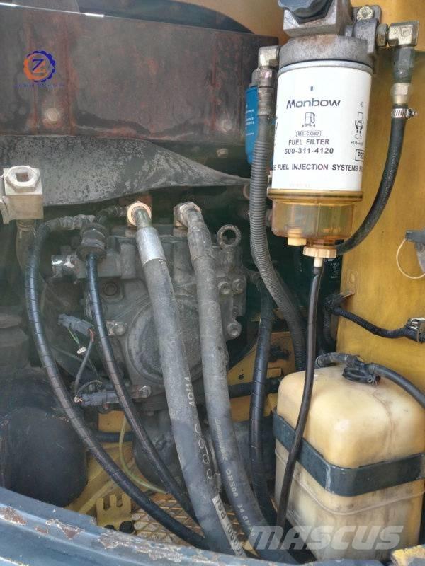 Komatsu PC 128 US 中型油圧ショベル 7ｔ-12ｔ（ユンボ・パワーショベル・バックホー）