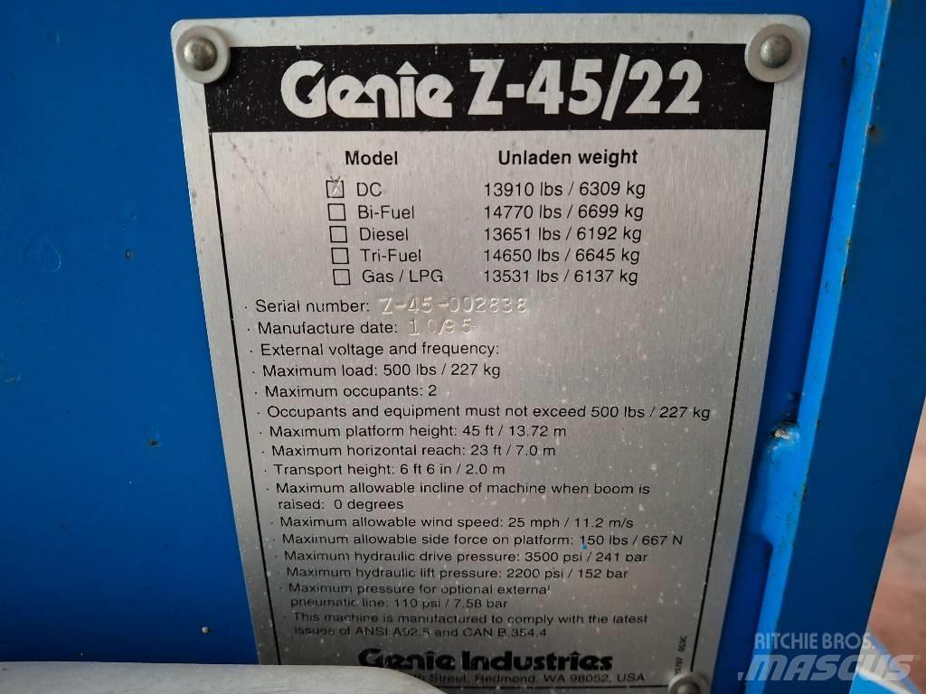 Genie Z 45/22 BOOM ブームリフト　屈伸型