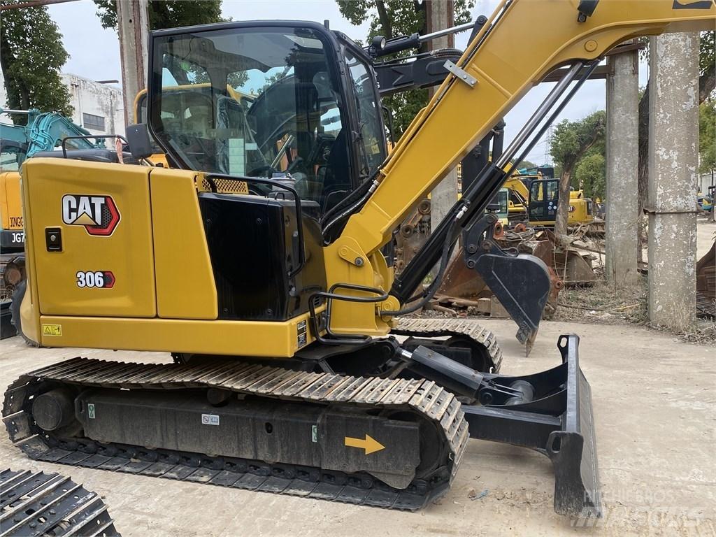 CAT 306 大型油圧ショベル12t以上（パワーショベル・ユンボ）